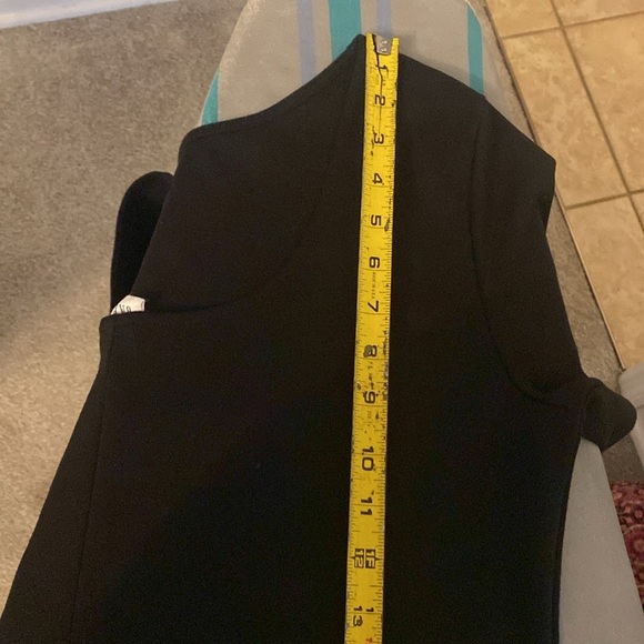 Gap LBD - Little Black Dress - stretch and scoop back - Picture 8 of 9